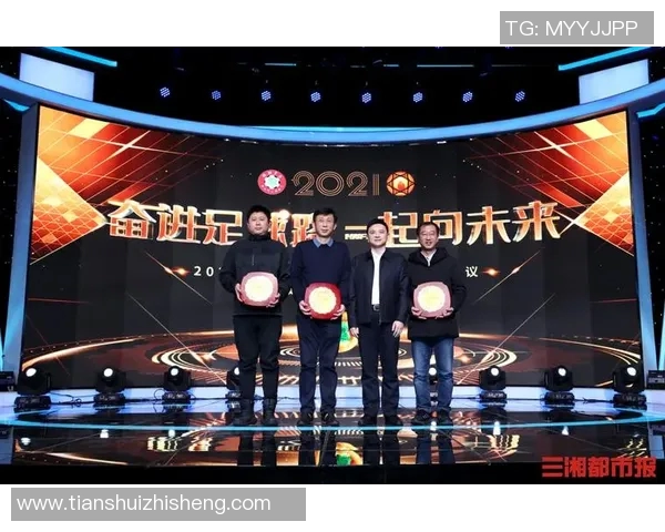 武汉足球明星的崛起与荣耀:他们如何改变这座城市的足球文化 武汉足球明星的崛起与荣耀:他们如何改变这座城市的足球文化